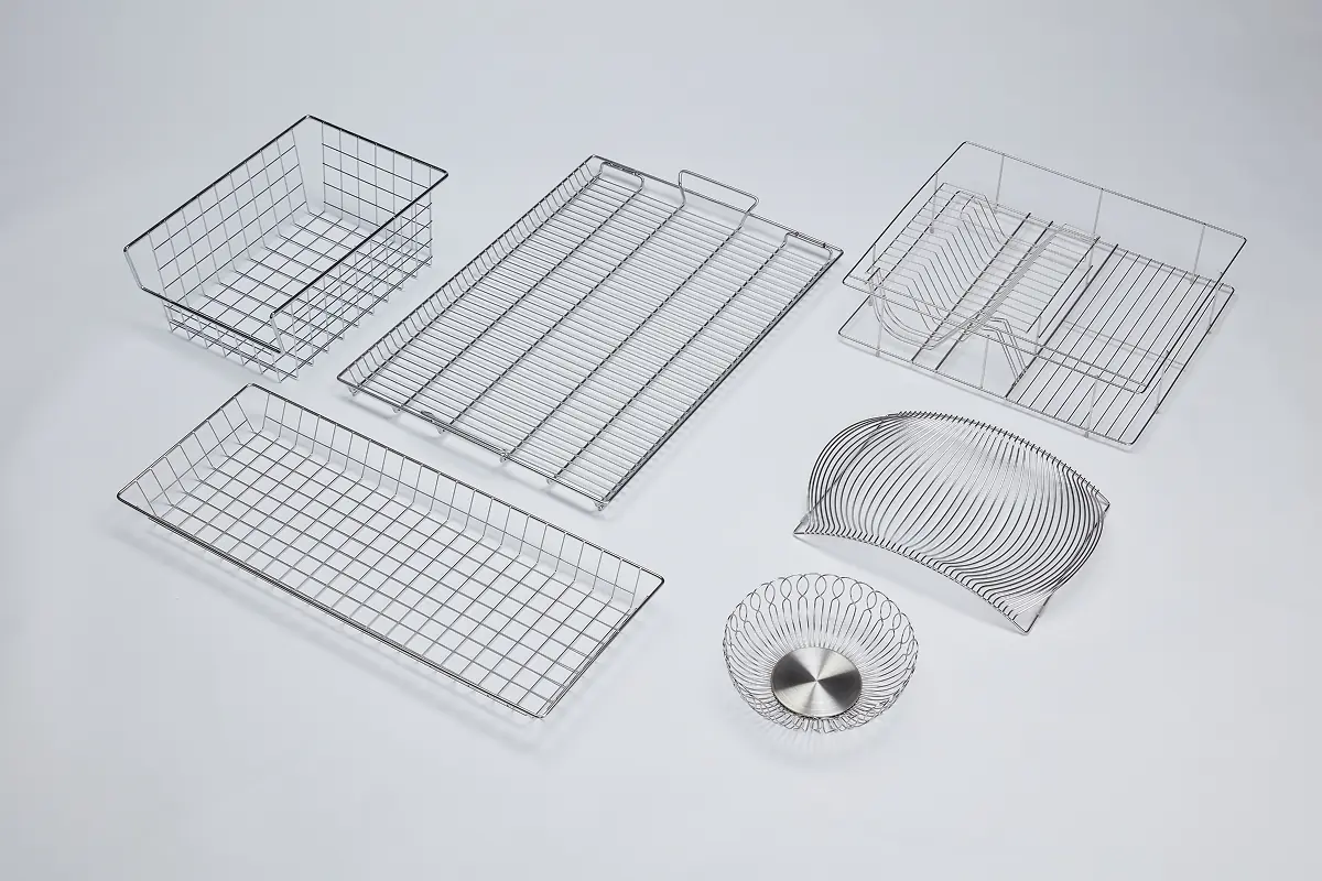 A cover photo for this article about wire forming